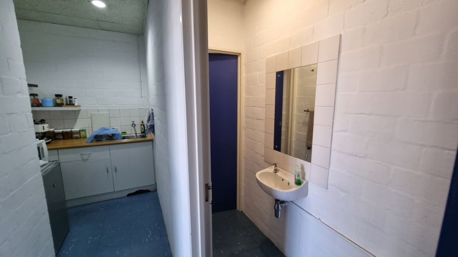 To Let Commercial Property for Rent in Observatory Western Cape